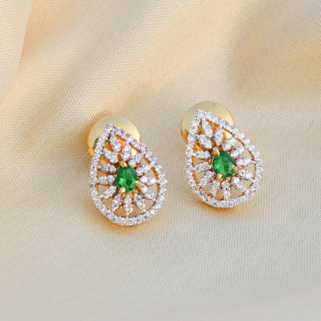 gold earring