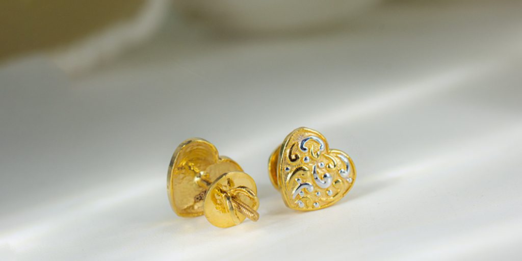 Gold is available in various karat sizes as 14K, 18K, 22K etc. 