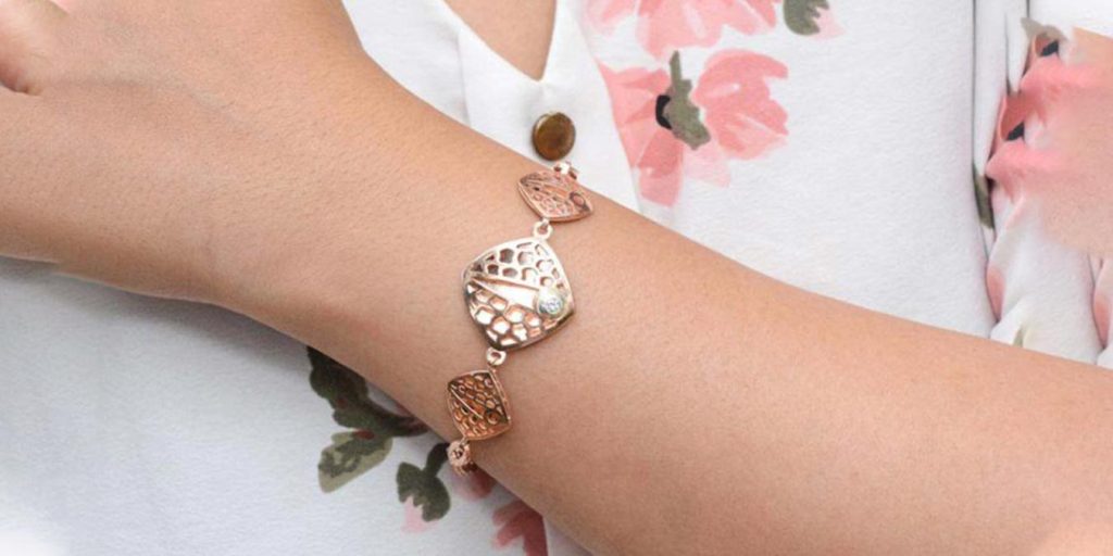 Buy Delicate Gold Bracelet, Dainty Geometric Chain Bracelet, Layered  Bracelet, Everyday 24k Gold Plated Jewelry. Online in India - Etsy