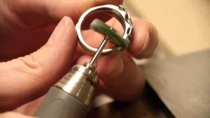polishing jewelry