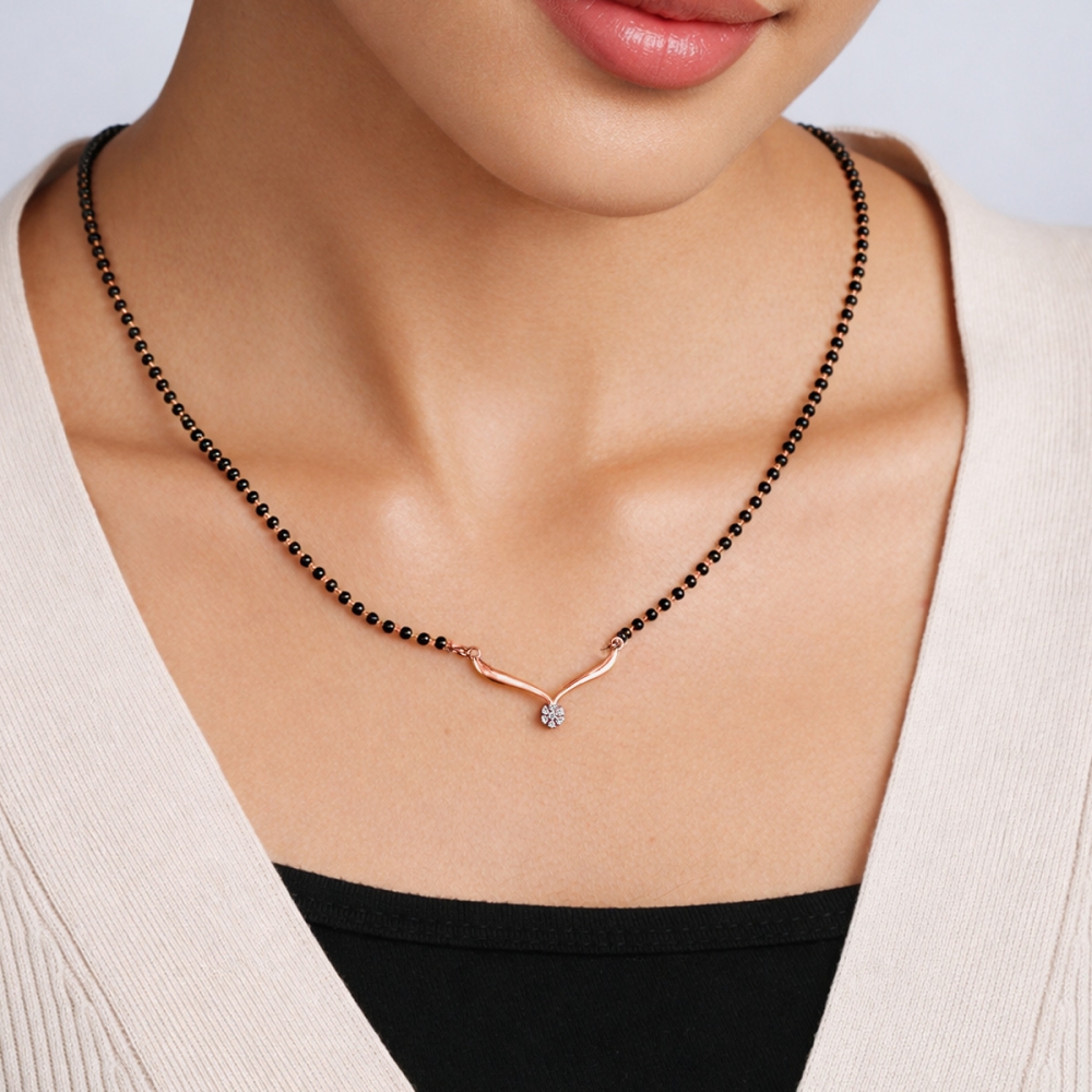 Liza Diamond Mangalsutra 
