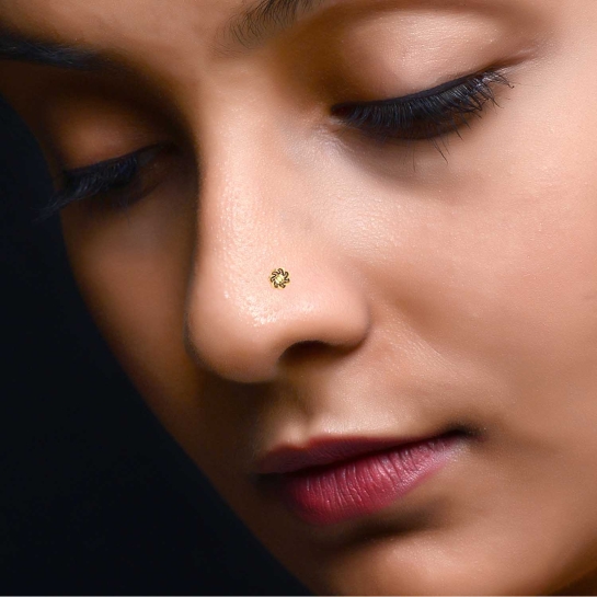 Harshna Gold Nosepin Harshna Gold Nosepin