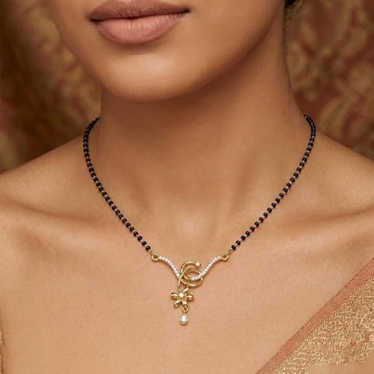 kajal Diamond Mangalsutra