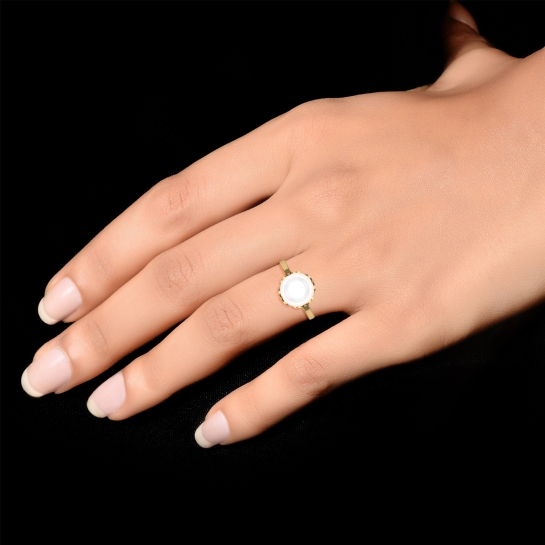 Charu Gold Ring