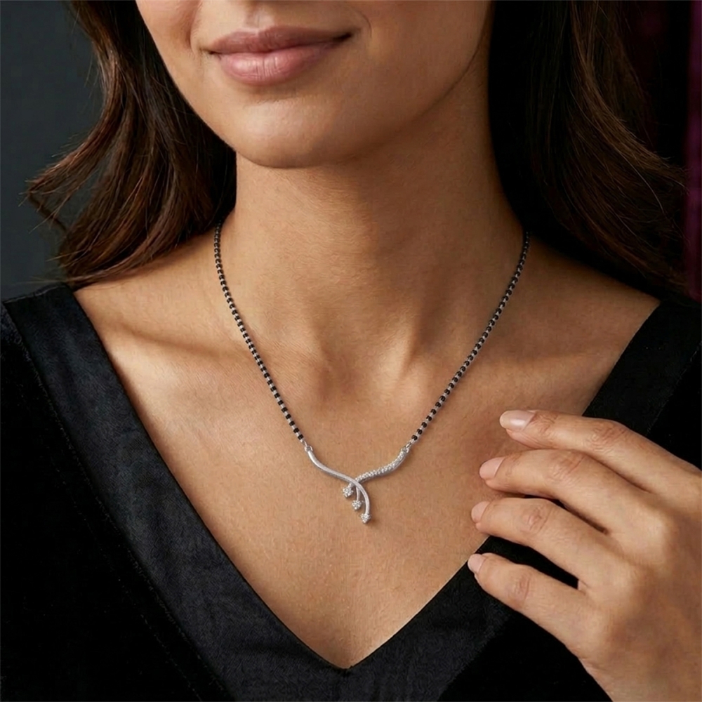Akosia Diamond Mangalsutra
