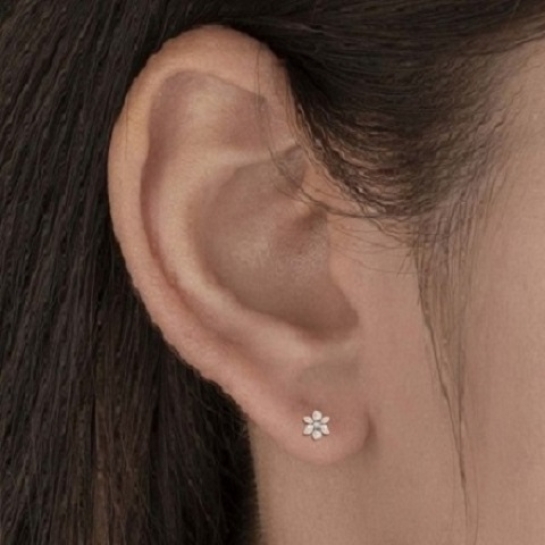 Misha White Gold Diamond Stud Earrings