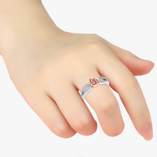 Mishi Diamond Ring