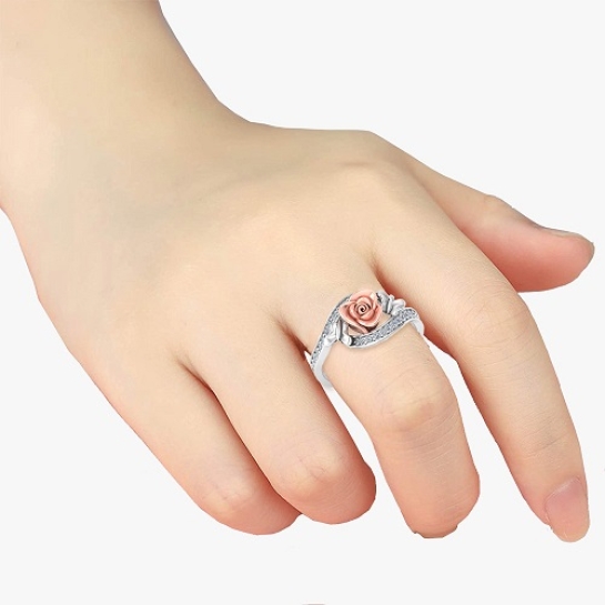 Rosee Diamond Ring