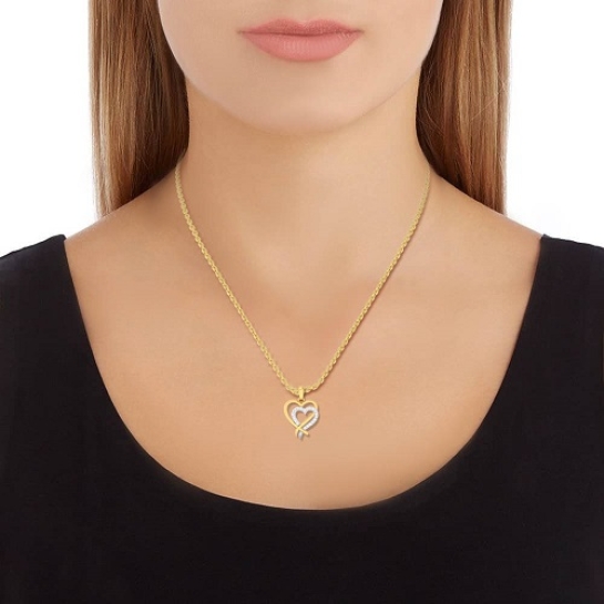 Beautiful Gold And  Diamond Heart Pendent  