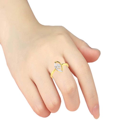 Sonali Yellow Gold Diamond Ring