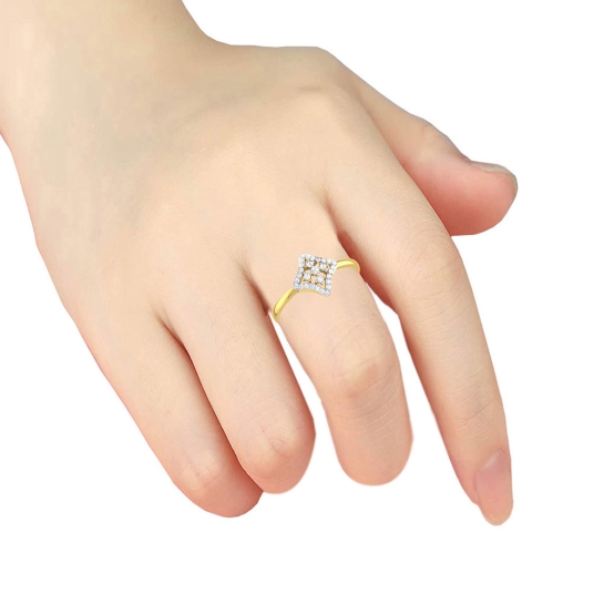 Nirvi Gold Diamond Ring