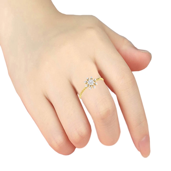 Ketaki Gold and Diamond Ring For Engagement