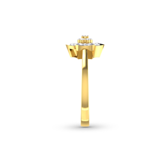 Aakanksha Gold and Diamond Ring