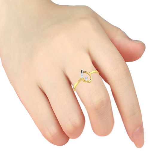 Anavi Gold and Diamond Ring