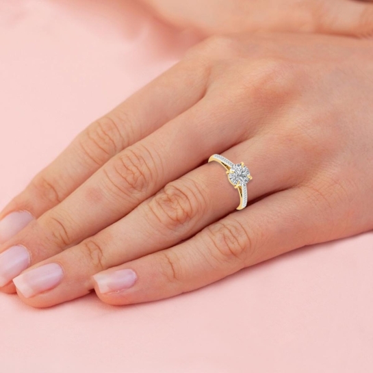 aaviana diamond ring