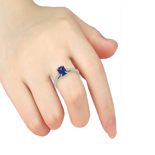 vaasu Diamond Ring