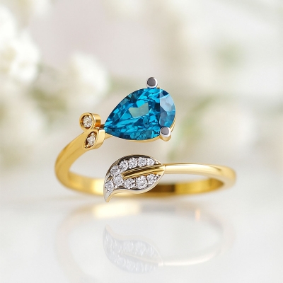 Golden Leaf Topaz Ring
