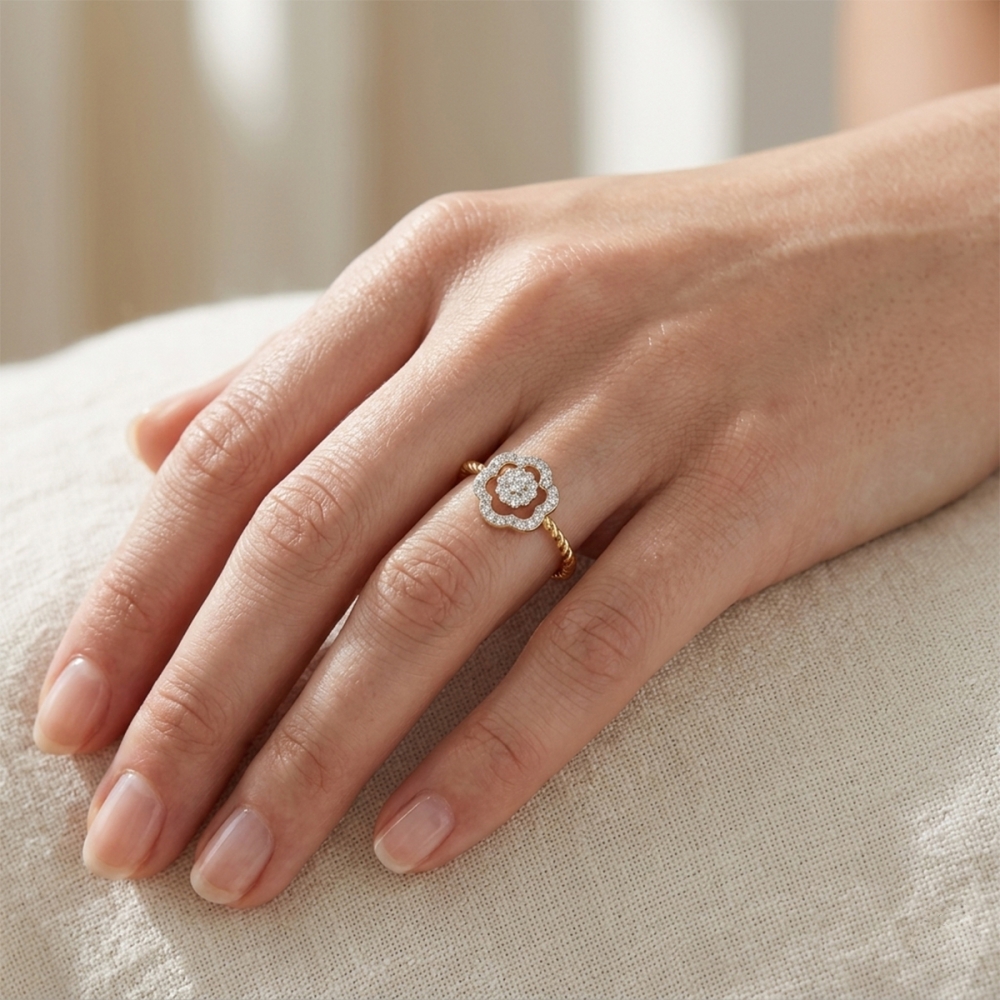 Rani Gold and Diamond Ring