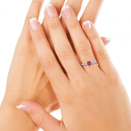 Lavika Diamond Ring For Engagement