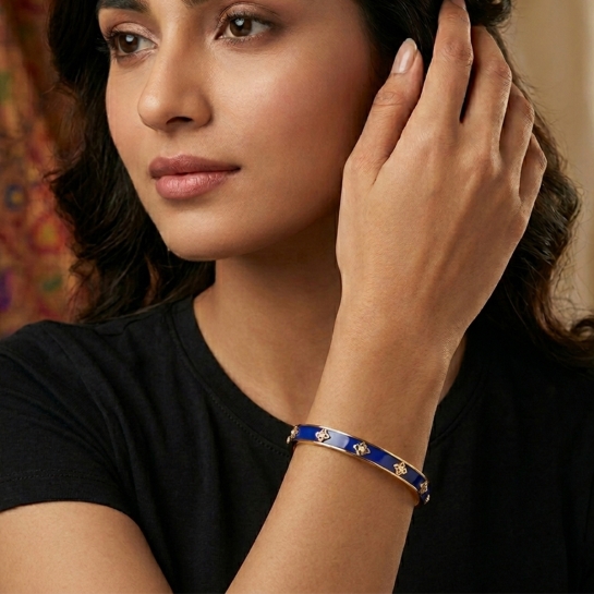 Royal Sapphire Bloom Bangle
