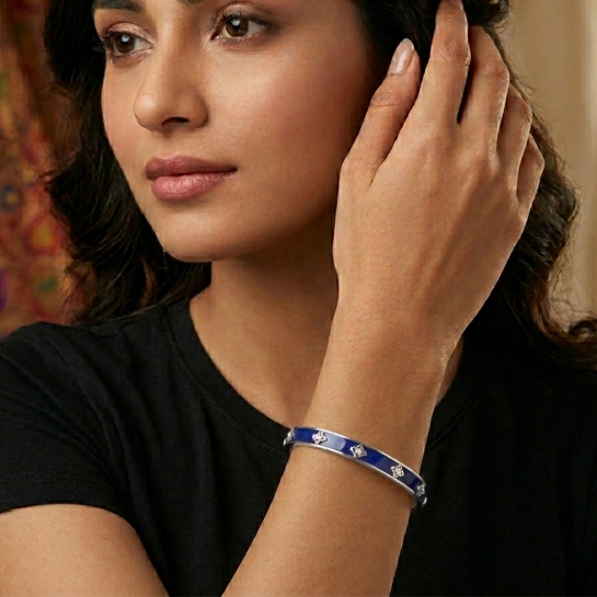 Royal Sapphire Bloom Bangle