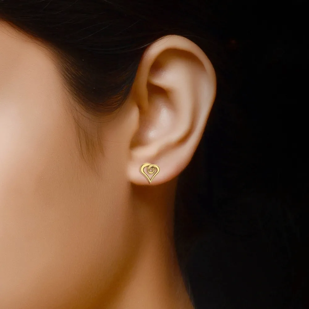 Aria Gold Studs Earrings Design for daily use