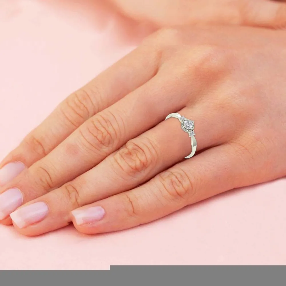 Dina gold diamond ring