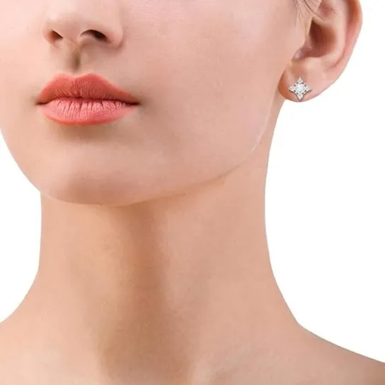 Amayra Gold Stud earring Amayra Gold Stud earring