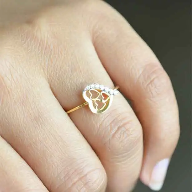 gold ring with diamond stone